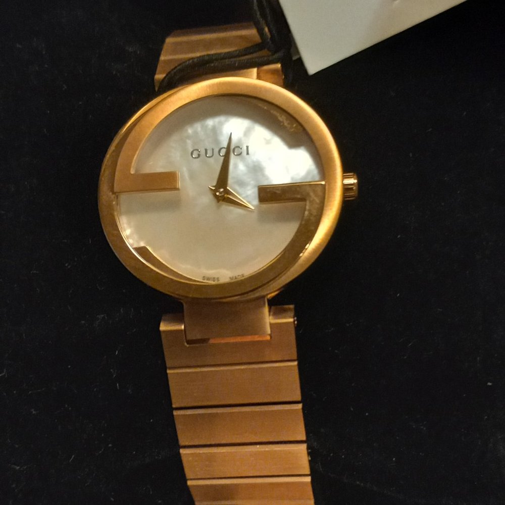 G Gucci watch, no box. 100 % AUTHENTIC